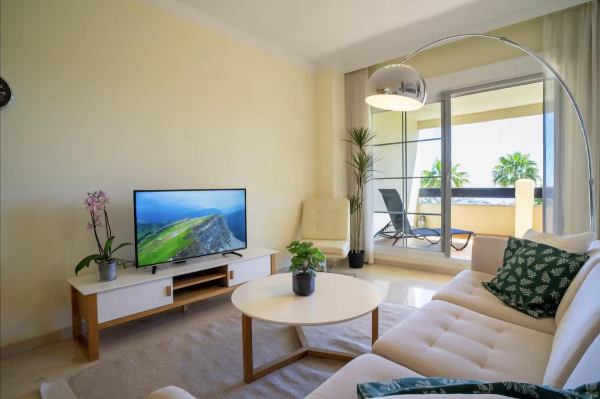 Cyv Nice Apartment W A Pool Close To The Beach Benalmádena Exterior photo